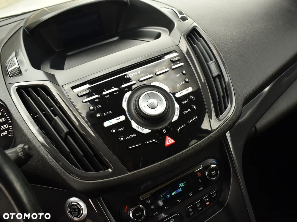 Ford Kuga - 20