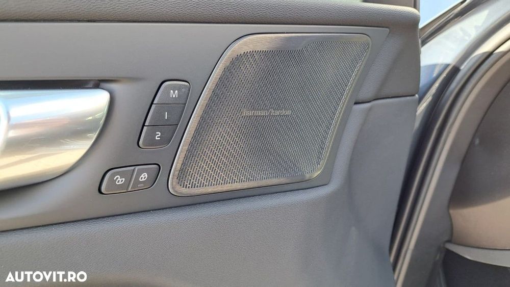Volvo XC 60 - 19