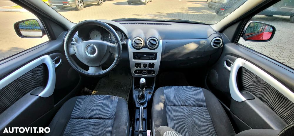 Dacia Logan 1.6 MPI Laureate - 6