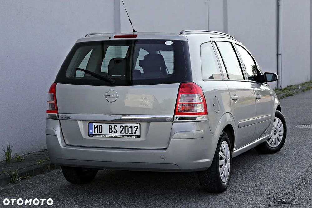 Opel Zafira - 19