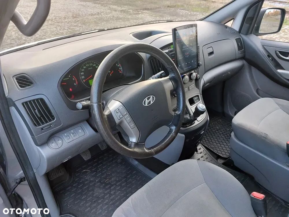 Hyundai H-1 2.5 CRDi Travel Premium - 11