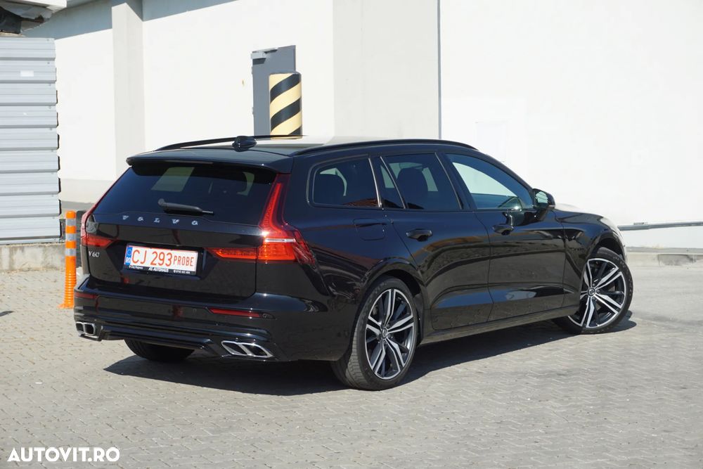 Volvo V60 T6 AWD Recharge Geartronic RDesign - 2