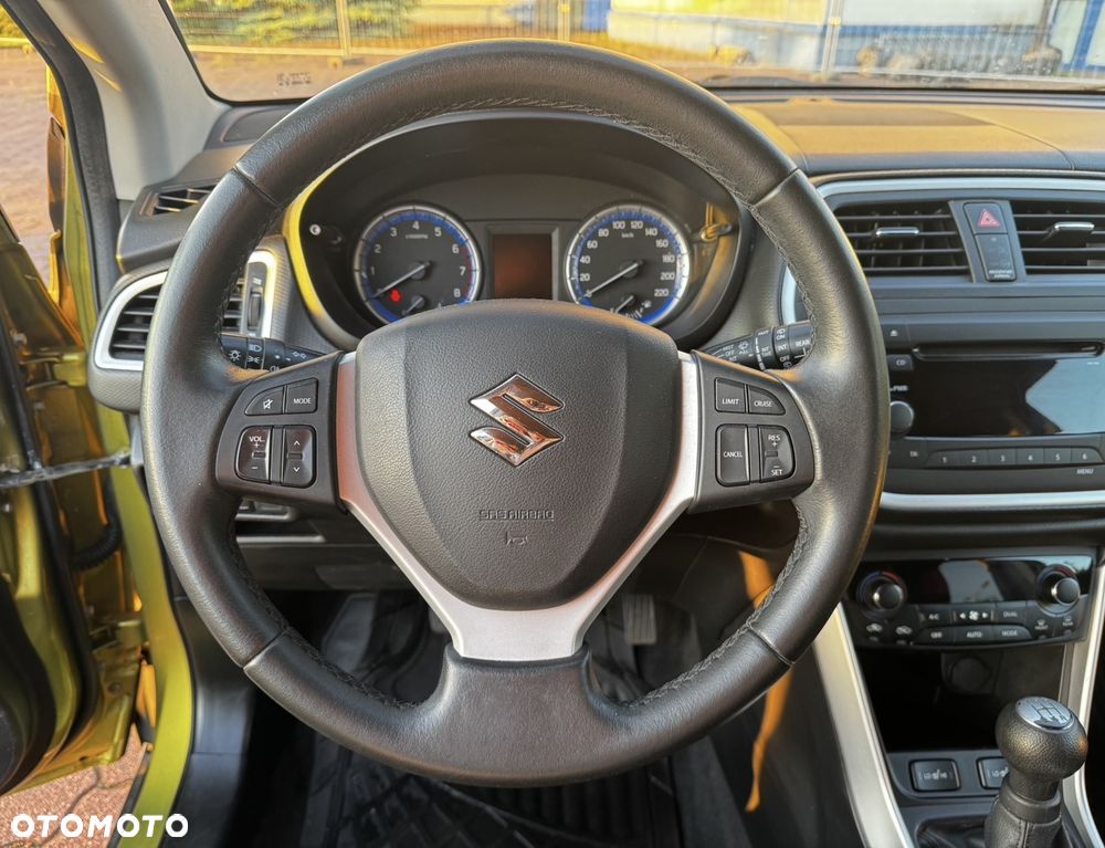 Suzuki SX4 1.6 Premium 4WD - 12