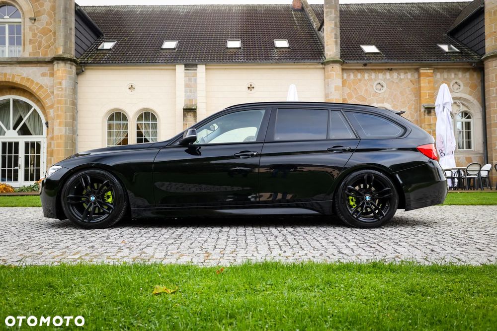 BMW Seria 3 320d Touring Sport-Aut Sport Line - 4