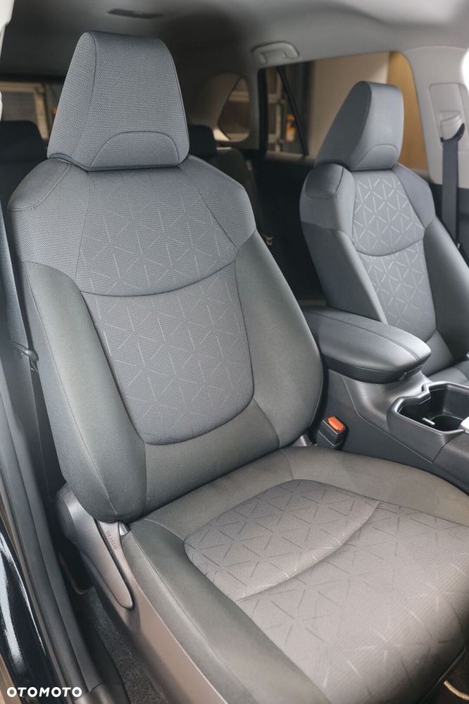 Toyota RAV4 - 14