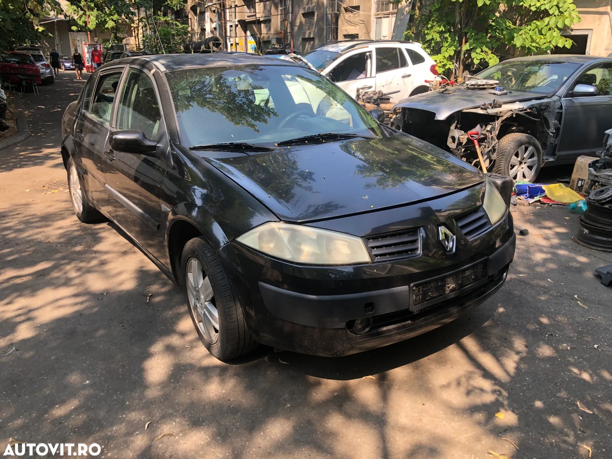 Dezmembrez Renault Megane II 2005 negru 1,5 DCI Euro 3 - 1