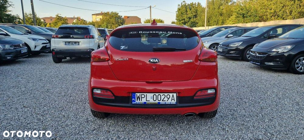 Kia ProCeed - 7