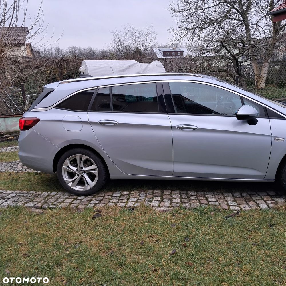 Opel Astra 1.6 D (CDTI) Start/Stop Dynamic - 4