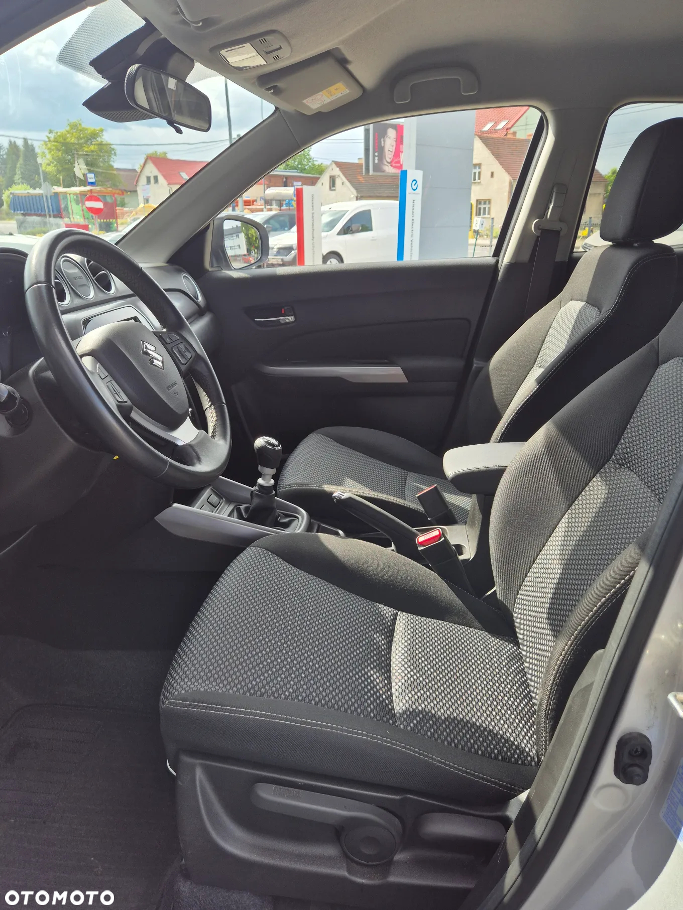 Suzuki Vitara 1.4 Boosterjet SHVS Premium 2WD - 11
