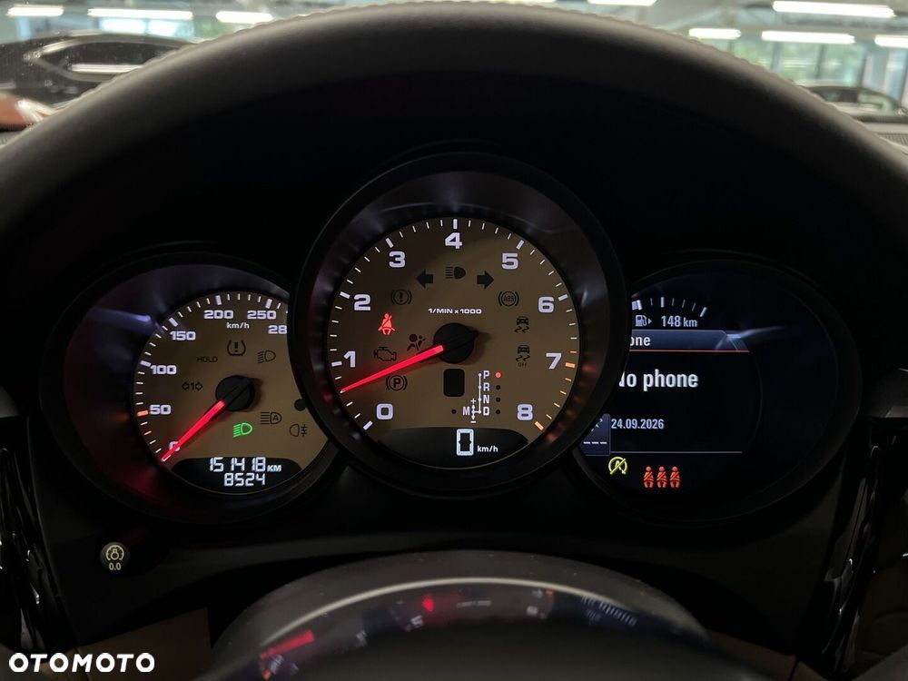 Porsche Macan S - 24