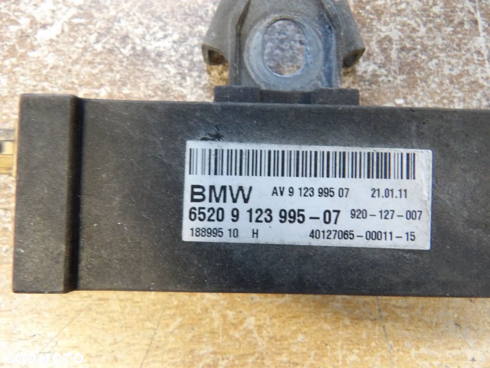 BMW - E89,Z4  - ANTENA DAB - DEMONTAŻ - EUROPA - 9123995 - 2