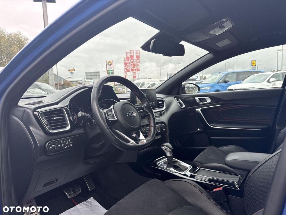 Kia ProCeed - 9
