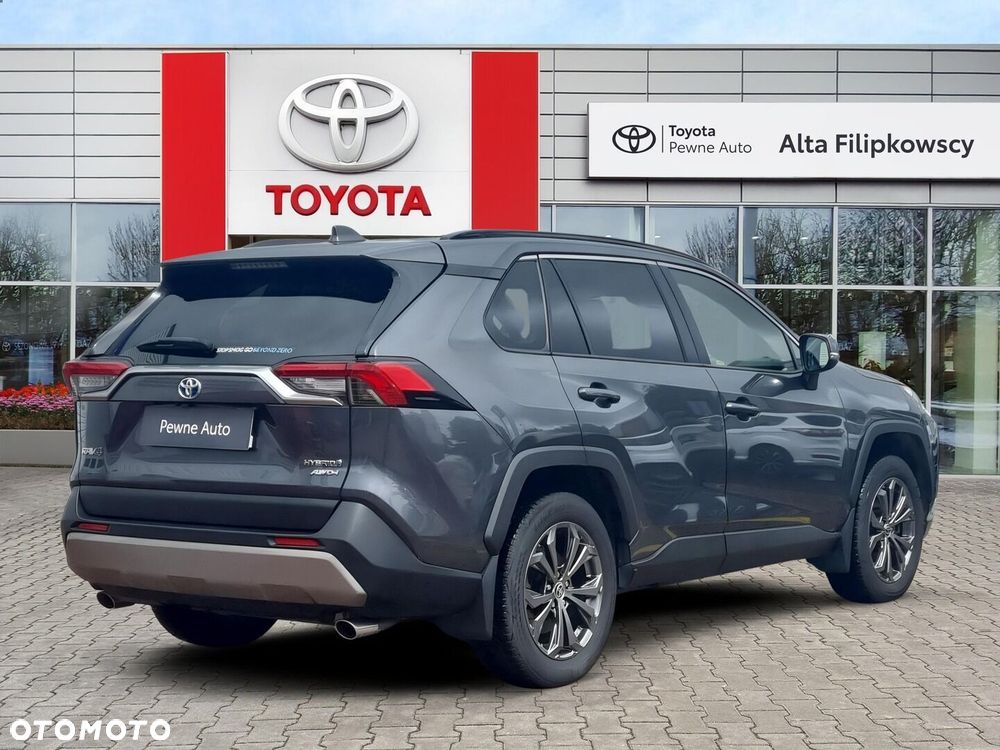 Toyota RAV4 - 4