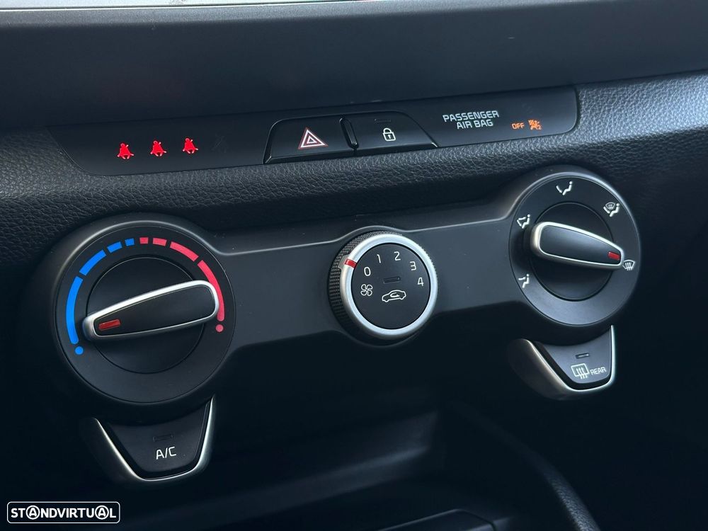 Kia Stonic 1.0 T-GDI Drive - 21