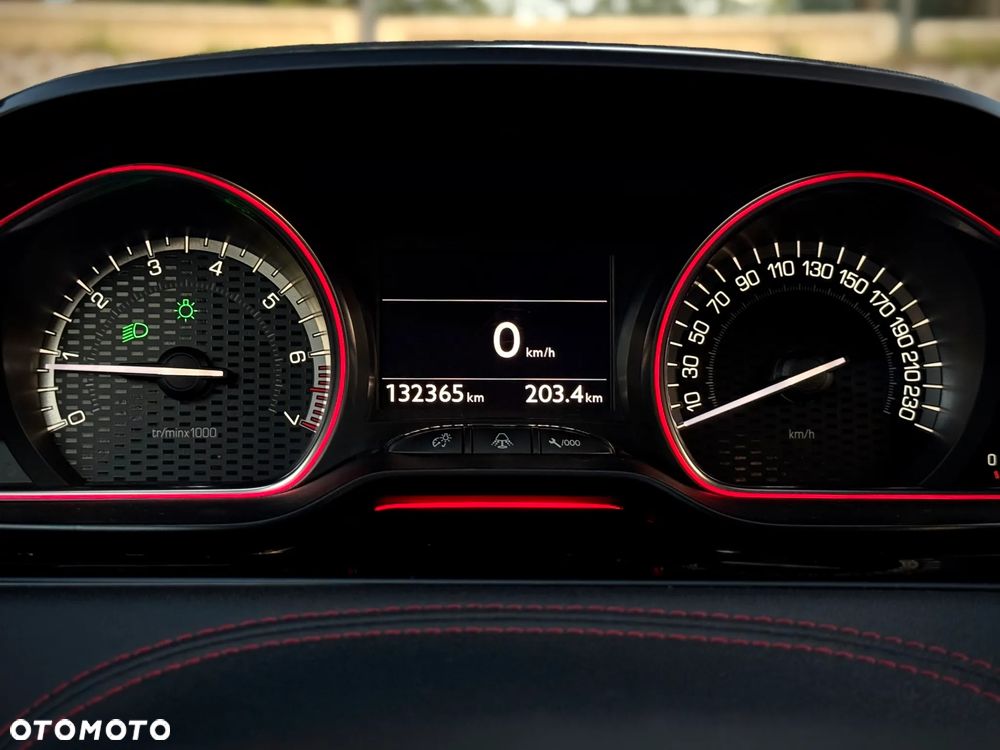 Peugeot 208 1.6 THP GTi - 27