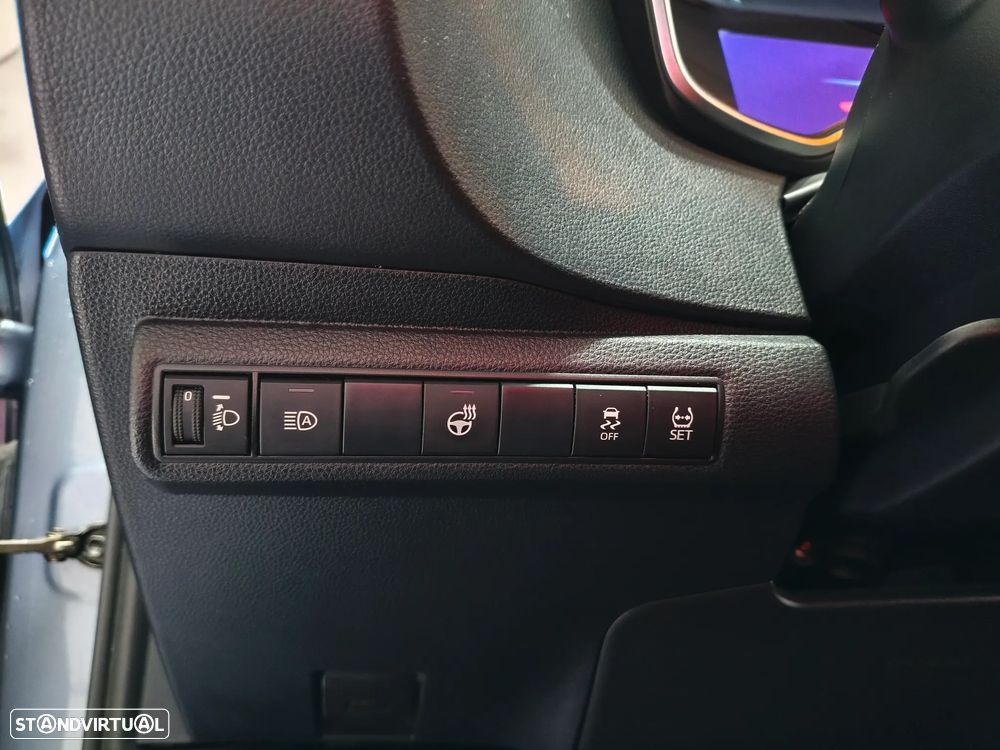 Toyota Corolla SD 1.8 Hybrid Luxury - 21