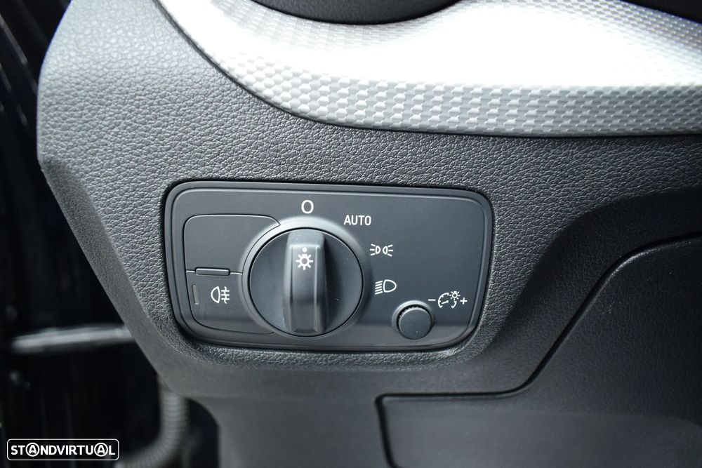 Audi Q2 30 TFSI Advanced - 13