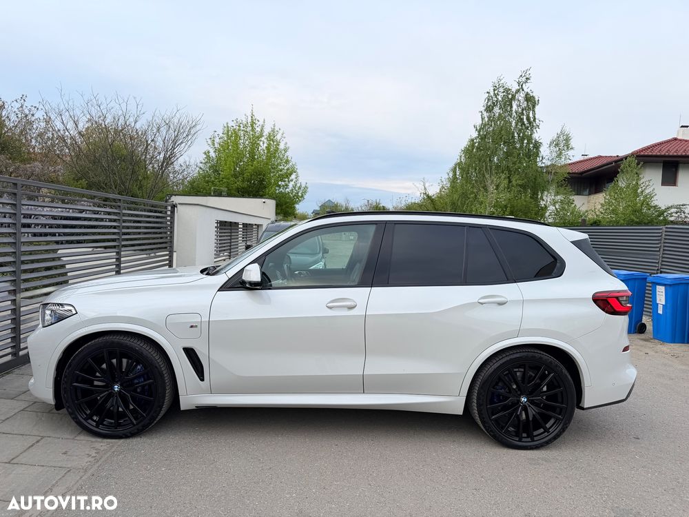BMW X5 xDrive45e - 22