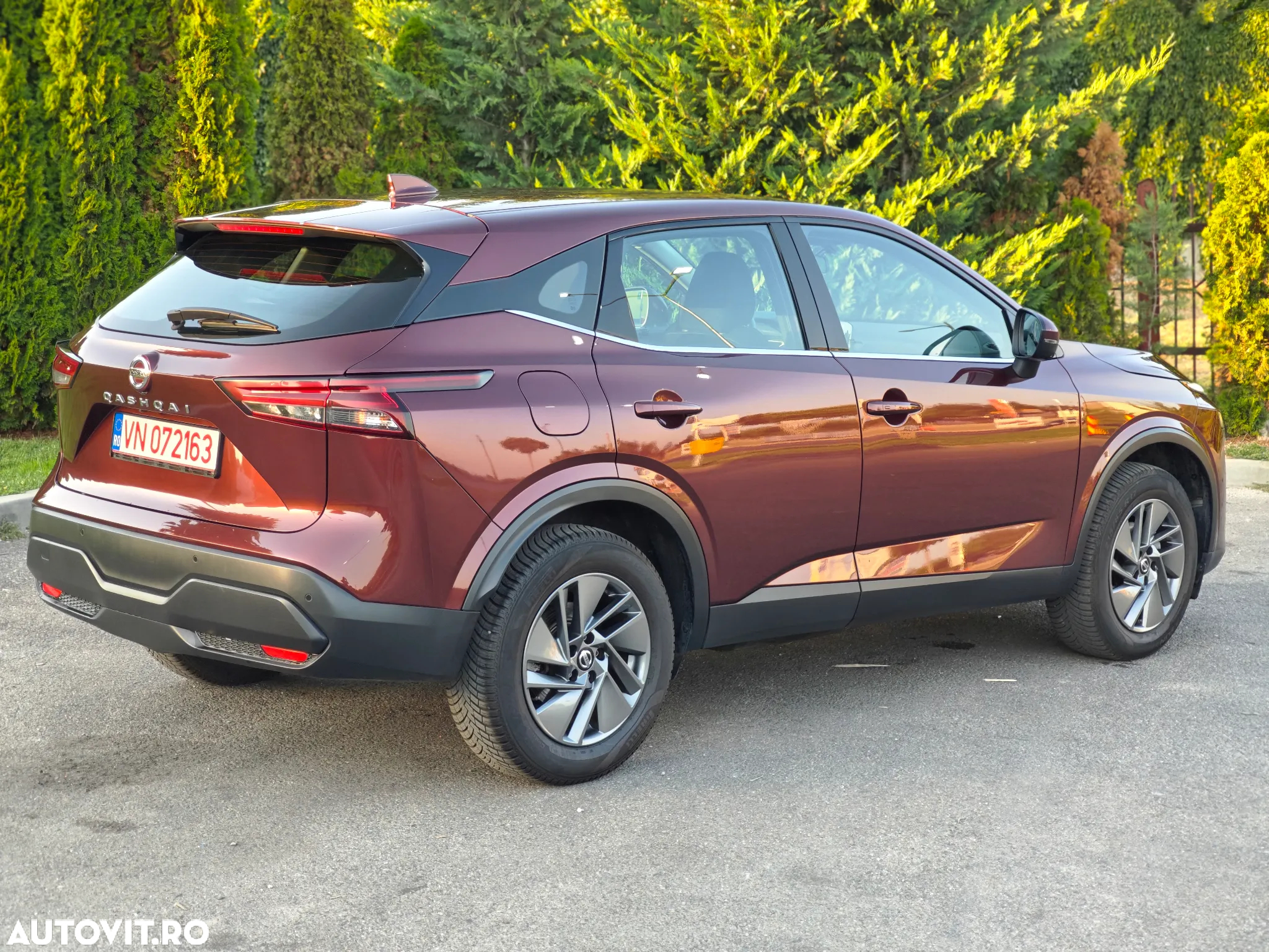 Nissan Qashqai 1.3 DIG-T N-CONNECTA - 15