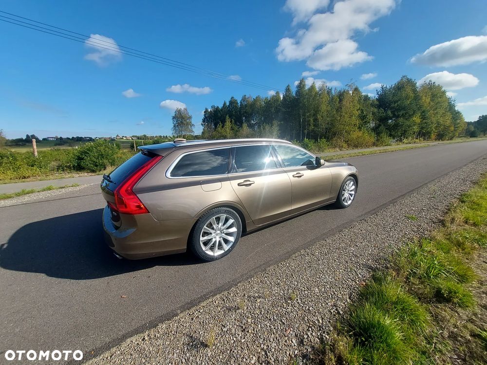 Volvo V90 D3 Momentum Pro - 15