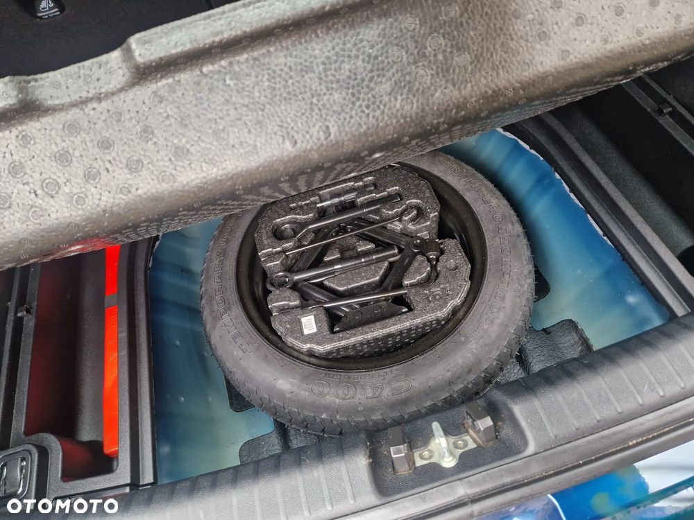 Kia Niro 1.6 GDI Hybrid L - 20