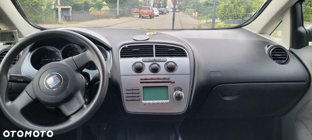 Seat Toledo 1.6 Reference - 28