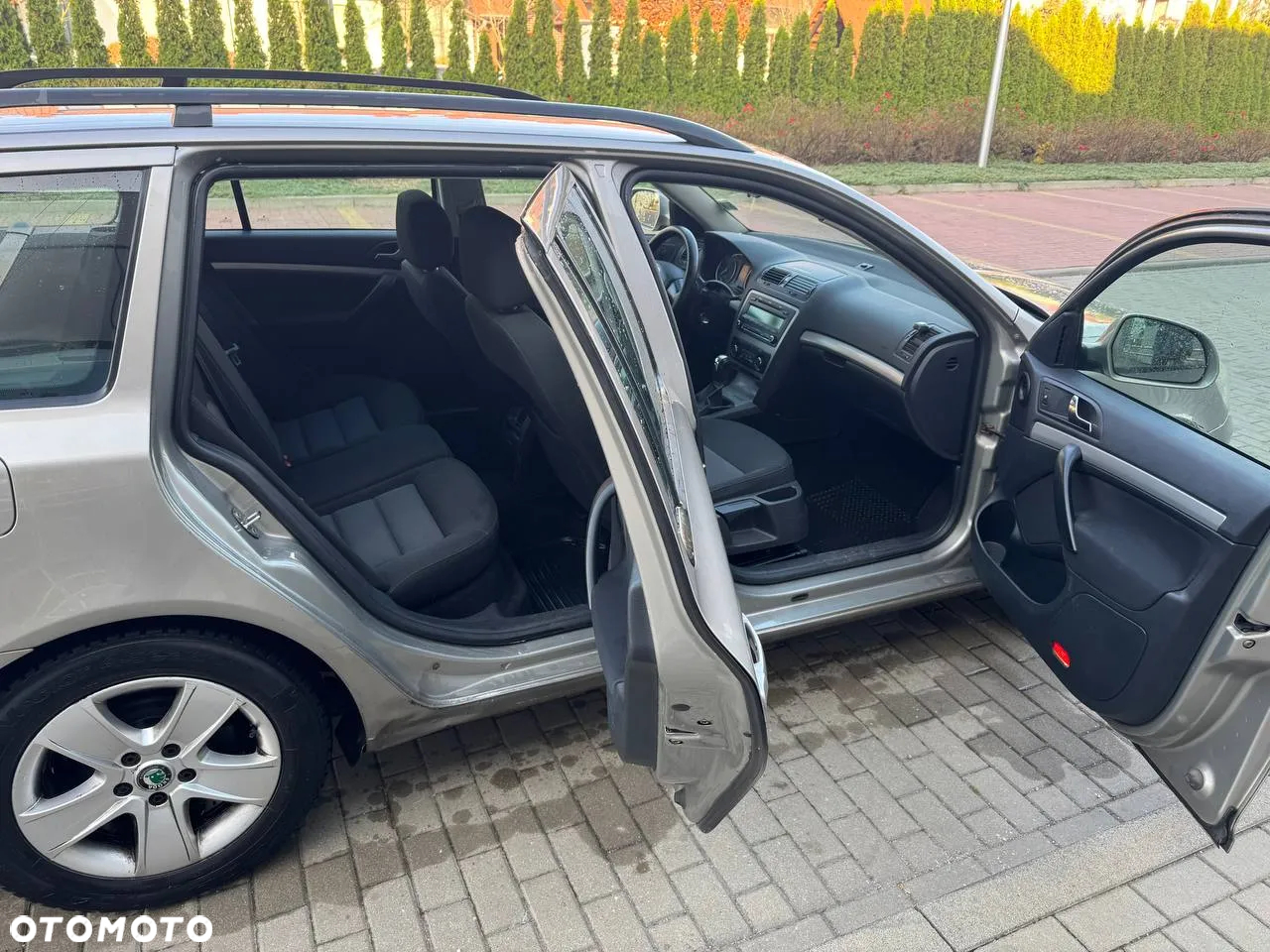 Skoda Octavia 2.0 TDI Ambiente - 34
