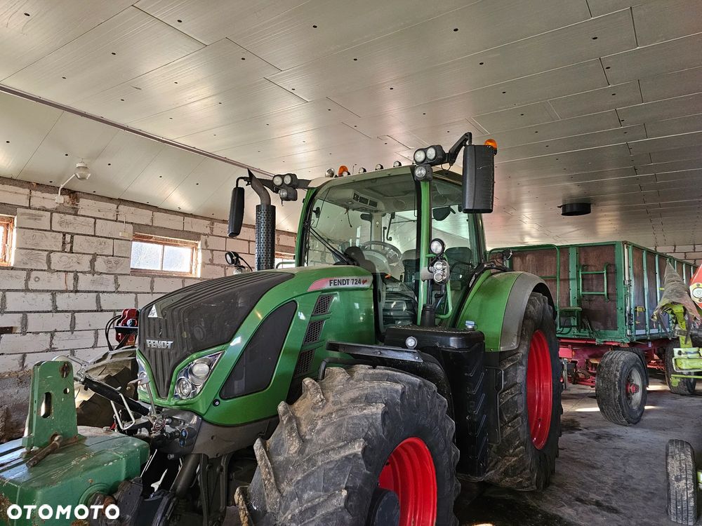 Fendt 724 Vario Profi - 2