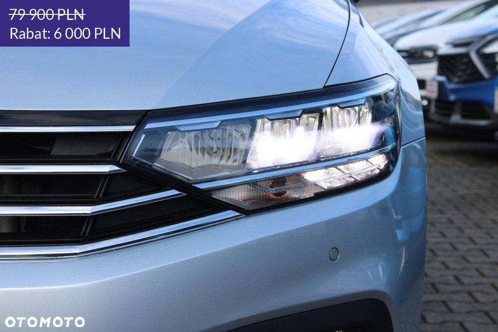 Volkswagen Passat - 11