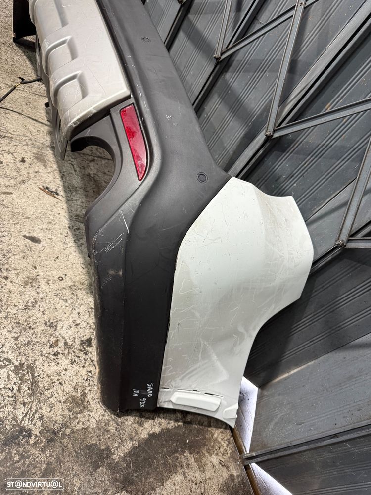 Para choques traseiro Saab 93X de 2012 - 2