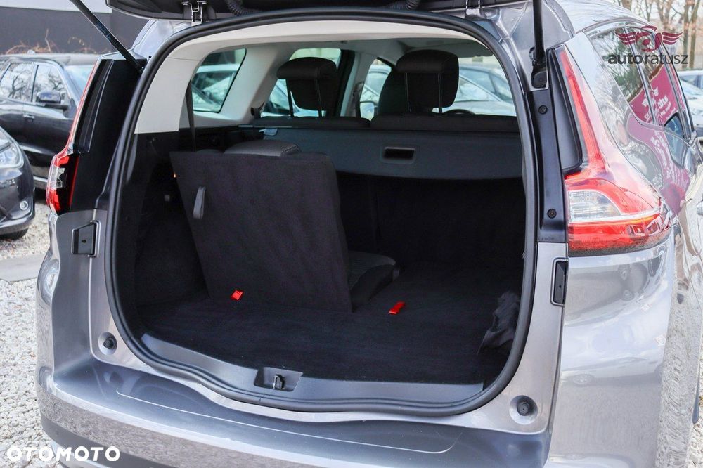 Renault Grand Scenic - 41