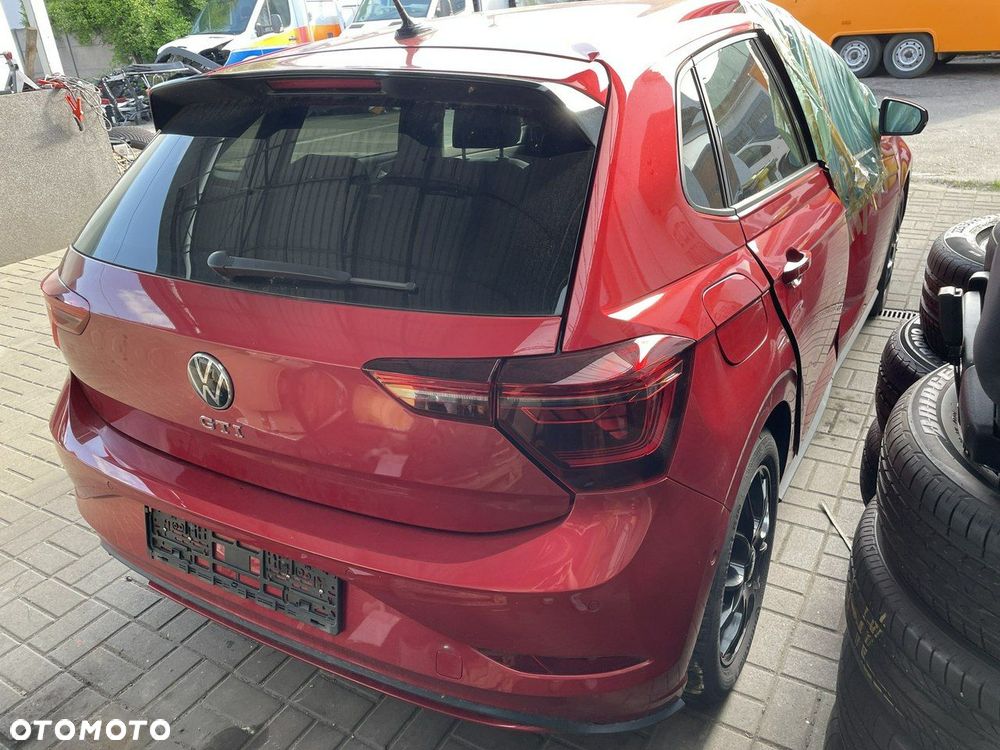 Volkswagen Polo - 5