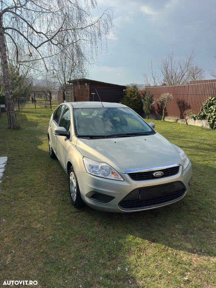 Ford Focus 1.6 Trend - 4