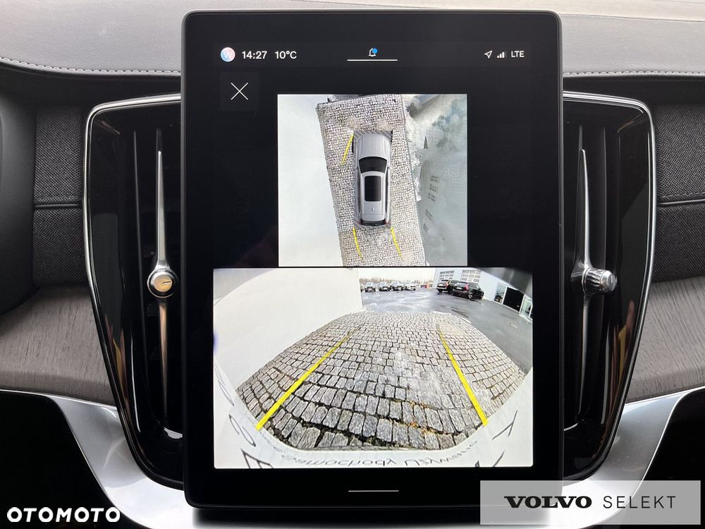 Volvo XC 90 - 26