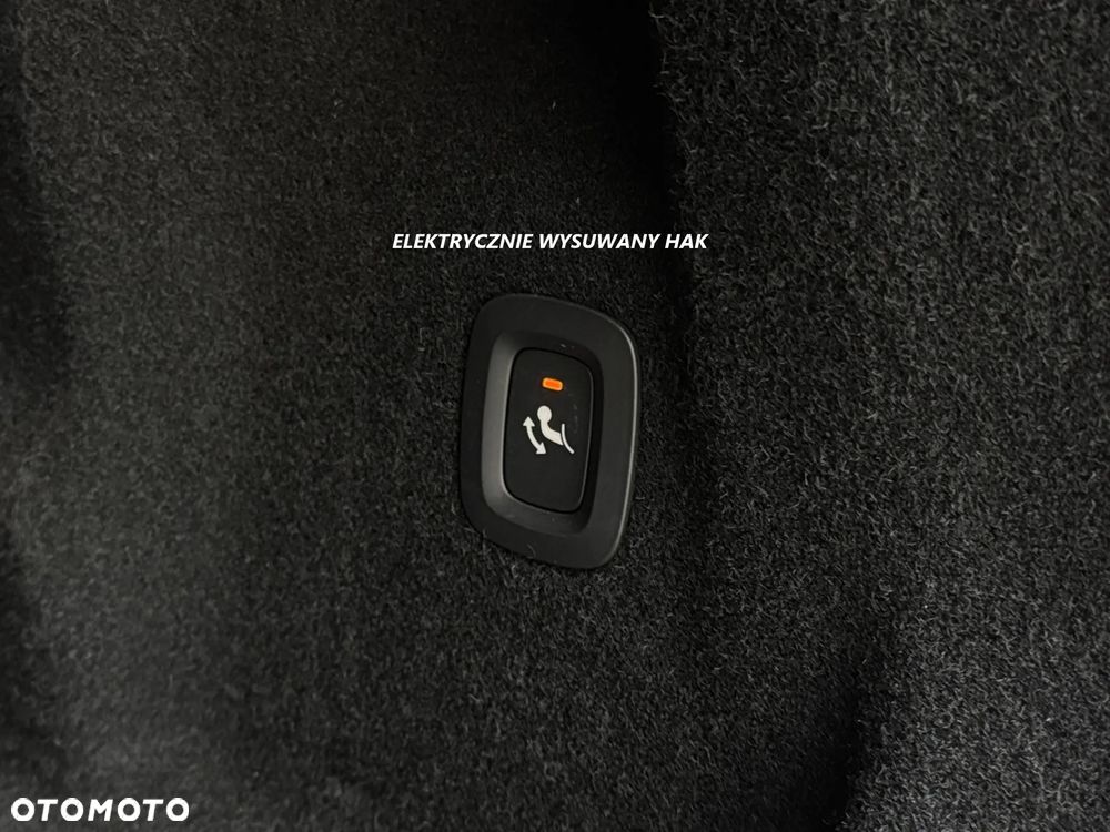 Volvo XC 60 B4 D AWD Plus Dark - 40
