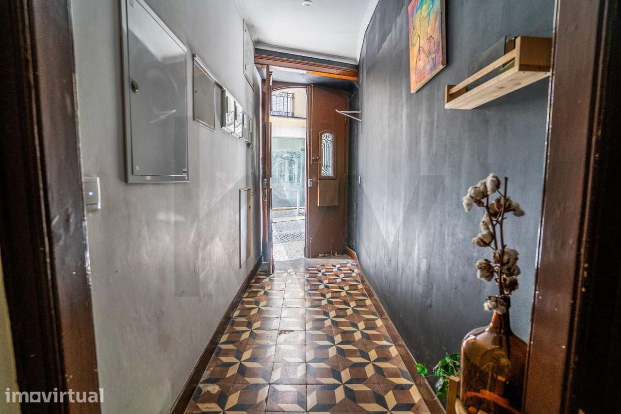 Prédio em Propriedade Total no Centro Histórico de Caldas da Rainha – - Grande imagem: 3/38
