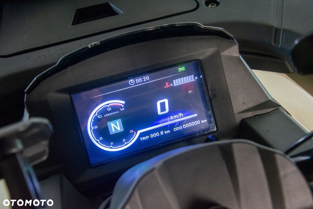 ASIX Challanger 300 - 21