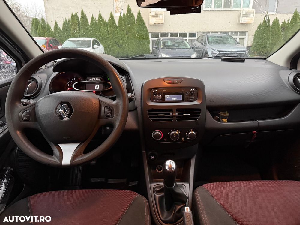 Renault Clio 1.5 dCi 75 Authentique - 6