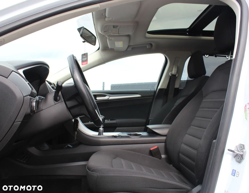 Ford Mondeo 2.0 TDCi Titanium - 13