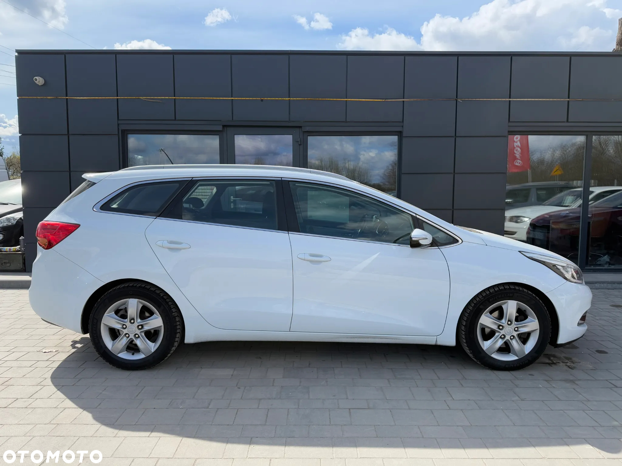 Kia Ceed 1.6 GDI ISG Spirit - 20
