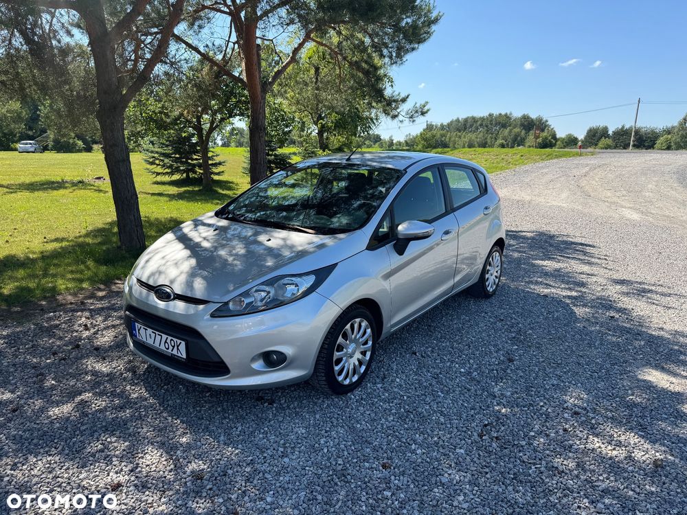Ford Fiesta 1.4 Champions Edition - 1