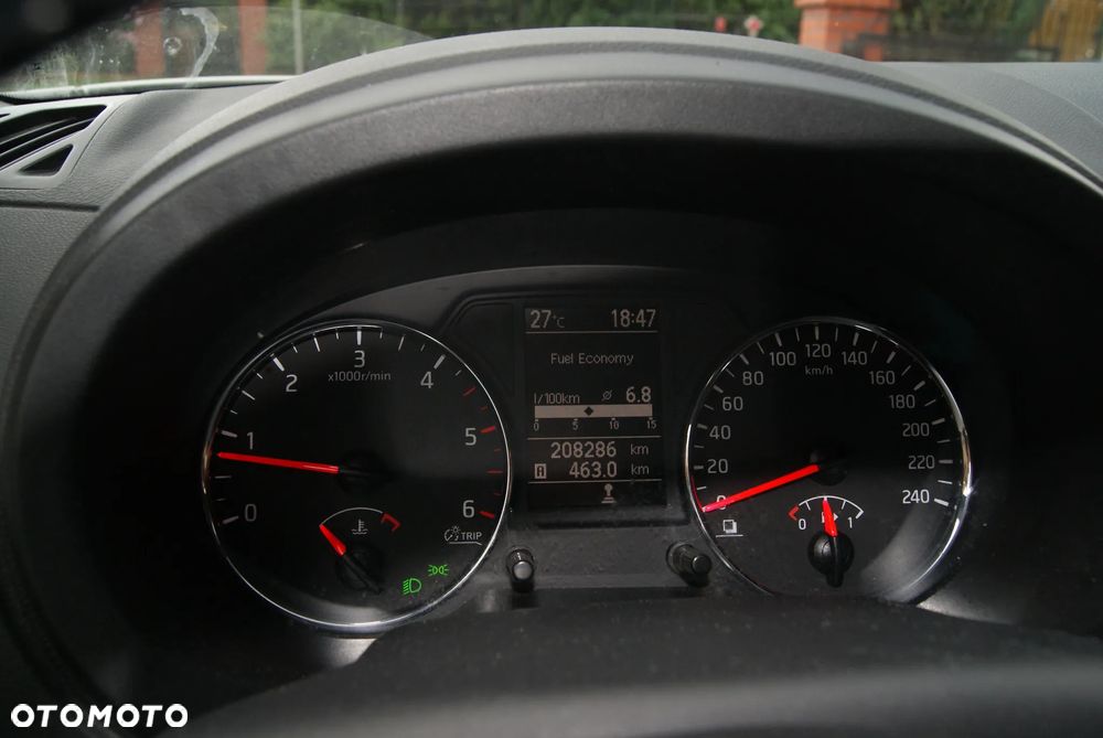 Nissan X-Trail 2.0 dCi 4x4 DPF LE - 18