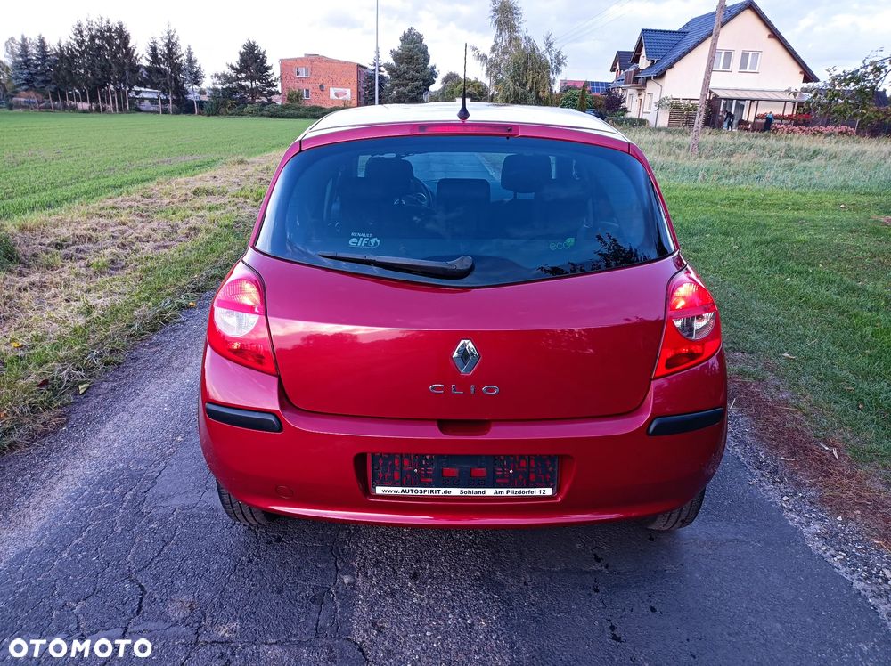 Renault Clio 1.2 16V 75 Dynamique - 34