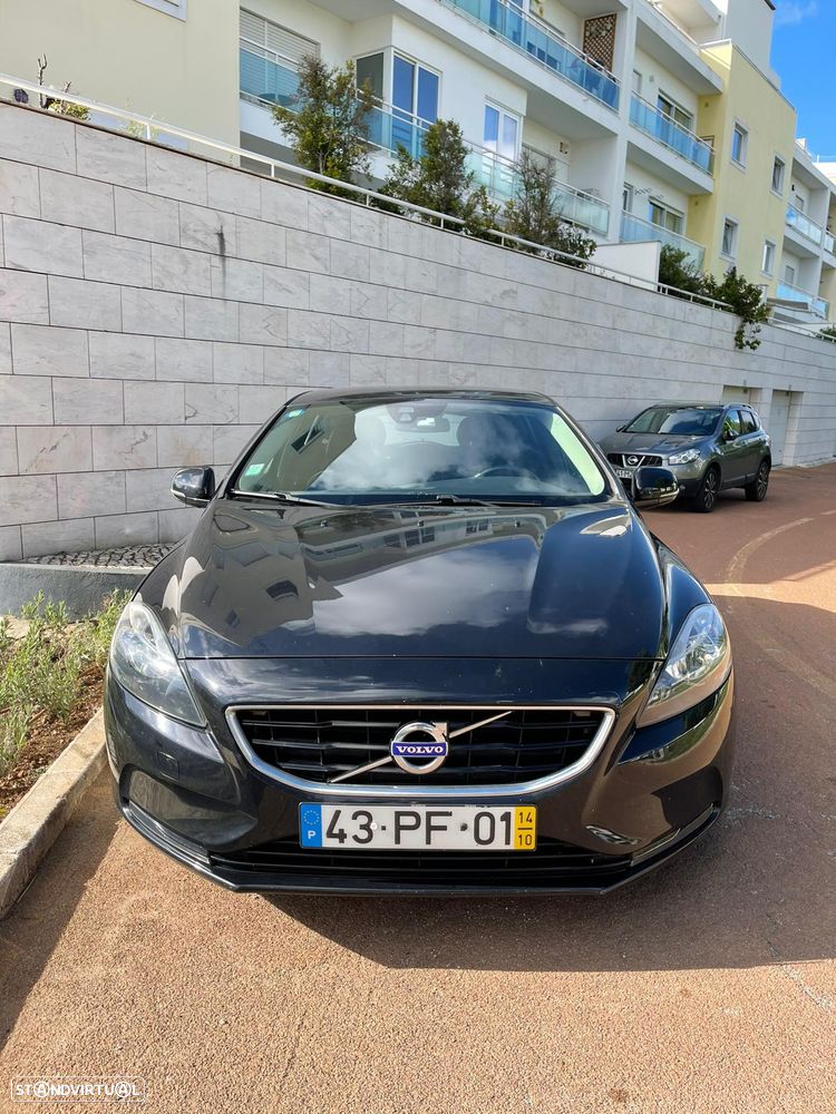 Volvo V40 1.6 D2 Momentum Powershift - 1