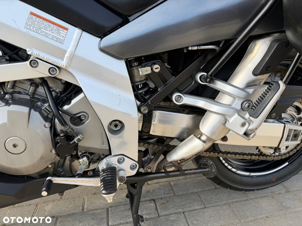 Suzuki DL - 29
