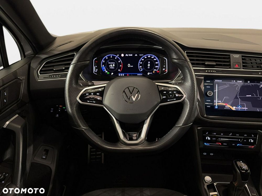 Volkswagen Tiguan - 21
