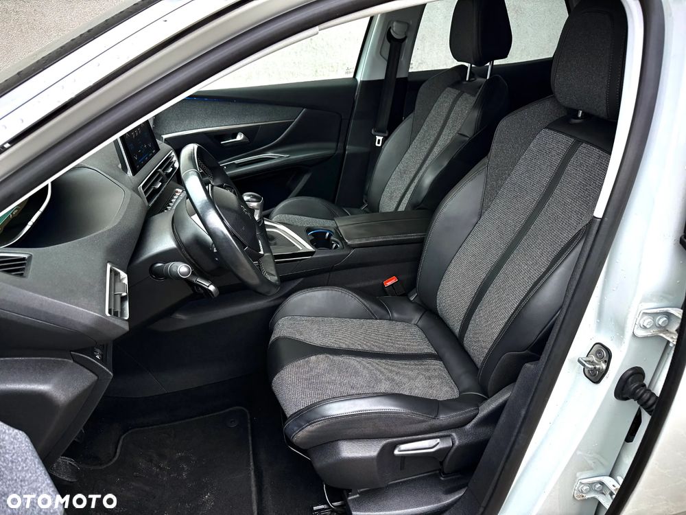 Peugeot 3008 PureTech 130 Stop & Start Allure - 21