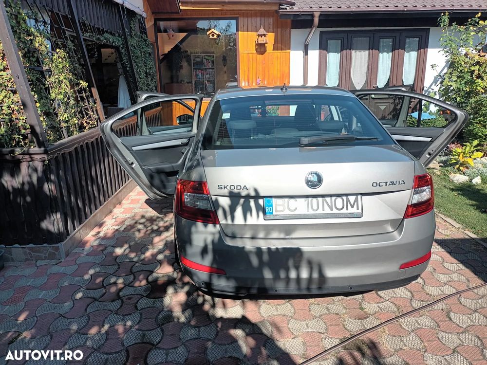 Skoda Octavia - 2