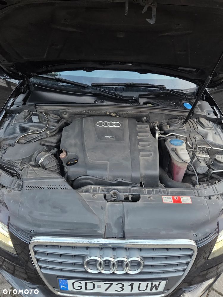 Audi A4 Avant 2.0 TDI DPF Ambiente - 2