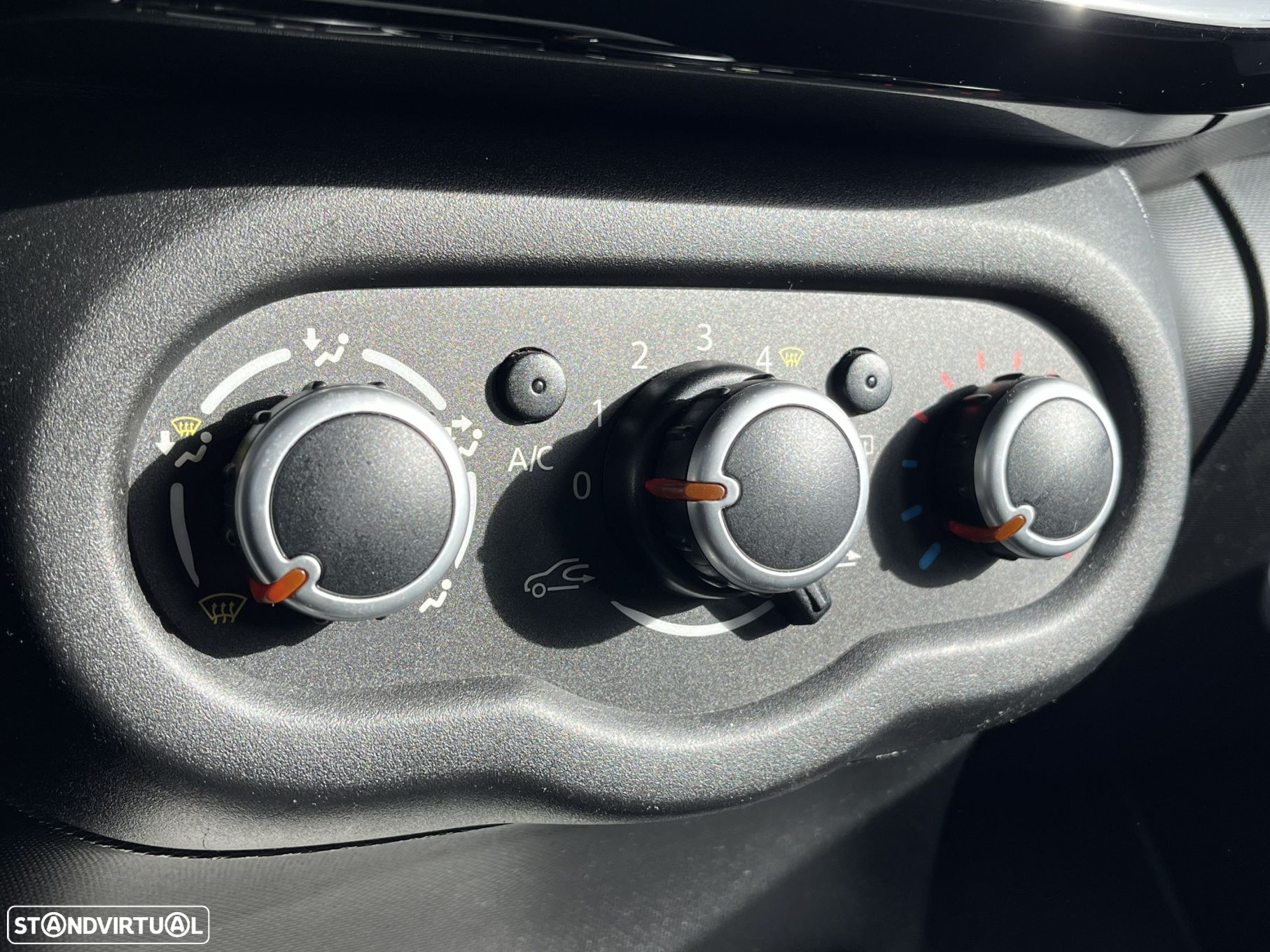 Renault Twingo 1.0 SCe Night&Day - 12